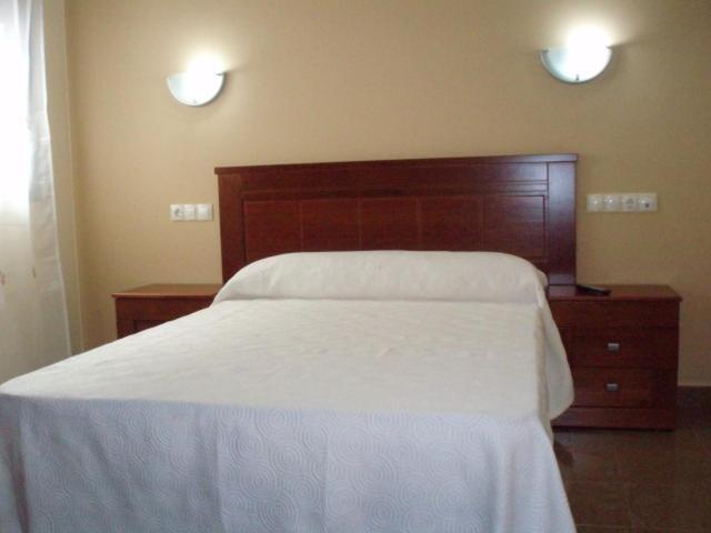 Hostal El Altozano Montanchez Luaran gambar